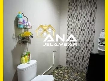 ANA RUMAH UK 6X33M LOKASI BAGUS DI JELAMBAR