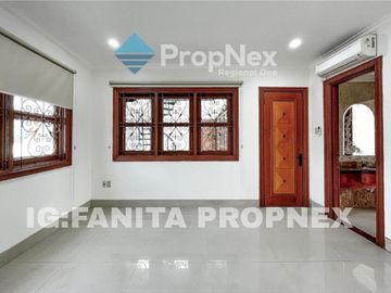 Dijual rumah mewah di Puri Indah blok K,JakBar LT274m2 LB400m2,Timur&U
