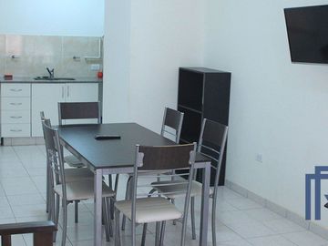 Departamento en alquiler temporario de 1 dormitorio c/ cochera en Universitario