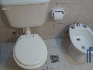 Departamento en alquiler temporario de 1 dormitorio c/ cochera en Universitario