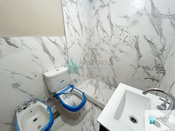 Monoambiente en venta a estrenar con balcón, Liniers.