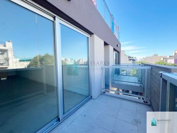 Monoambiente en venta a estrenar con balcón, Liniers.