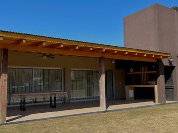 VENTA - Casa Potrerillo de Larreta, Alta Gracia