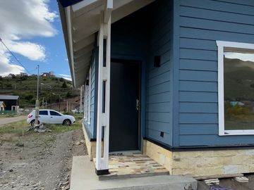 FINA PATAGONIA. Casa en venta de 2 dormitorios en San Martin de los Andes