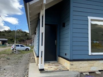 FINA PATAGONIA. Casa en venta de 2 dormitorios en San Martin de los Andes