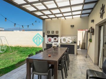 Casa en venta en Via Aurelia