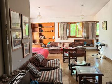 Departamento en venta de 3 dormitorios c/ cochera en San Rafael