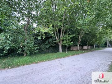 Terreno / Lote en venta de 350m2 ubicado en Parque Montemar-El Grosellar