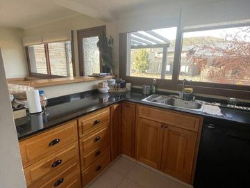 FINA PATAGONIA. Casa en venta c/ cochera en San Martin de los Andes