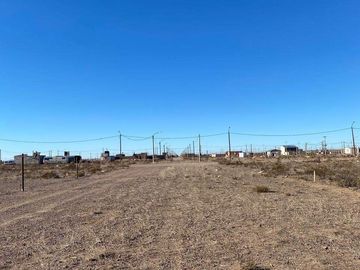 Terreno / Lote en venta de 300m2 ubicado en Centenario