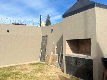 Hermosa casa en venta en Batalla del Pilar