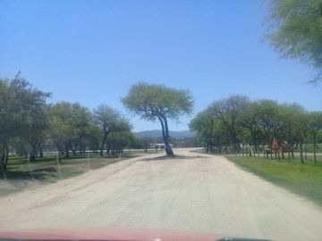 T003CB Excelente fracción de 1Ha 6.939m2 c/escritura en Villa Cura Brochero