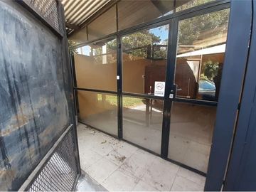 Casa en venta de 3 dormitorios c/ cochera en La Plata