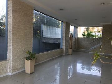 Departamento en venta de 4 dormitorios c/ cochera en San Miguel