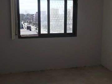 Departamento en venta de 4 dormitorios c/ cochera en San Miguel