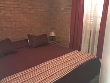 N034CB – ¡OPORTUNIDAD! COMPLEJO DE CABAÑAS A 300M DEL RIO PANAHOLMA.