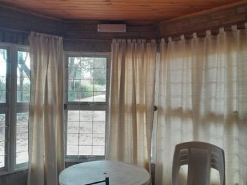 N034CB – ¡OPORTUNIDAD! COMPLEJO DE CABAÑAS A 300M DEL RIO PANAHOLMA.