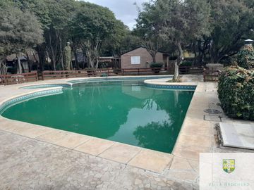 N034CB – ¡OPORTUNIDAD! COMPLEJO DE CABAÑAS A 300M DEL RIO PANAHOLMA.