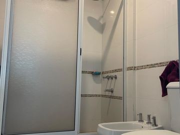 Departamento en venta de 2 dormitorios c/ cochera en Godoy Cruz