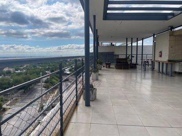 Departamento en venta de 2 dormitorios c/ cochera en Godoy Cruz