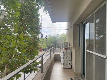 Departamento en venta de 2 dormitorios c/ cochera en Godoy Cruz