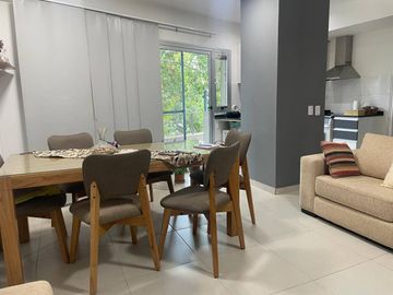 Departamento en venta de 2 dormitorios c/ cochera en Godoy Cruz