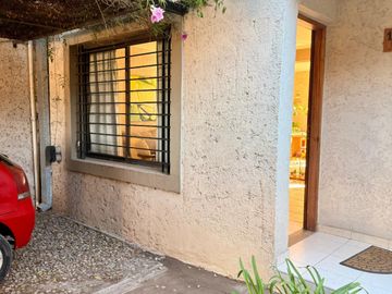 Dúplex en venta de 2 dormitorios c/ cochera en San Rafael