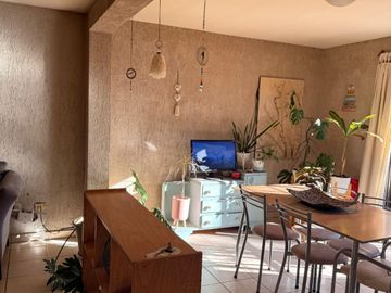 Dúplex en venta de 2 dormitorios c/ cochera en San Rafael