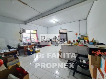 Dijual pabrik di Pasar Kemis pinggir jln LT 13,300m2 LB 1,380m2,SHM,PL