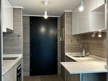 Departamento en Arriendo en Moderno Depto Estudio, Metro Chile-España, ÑUÑOA