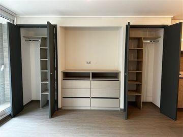 Departamento en Arriendo en Moderno Depto Estudio, Metro Chile-España, ÑUÑOA