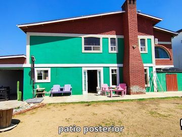 Venta de casa 5 rec, amplio patio, Col. Domingo Luna