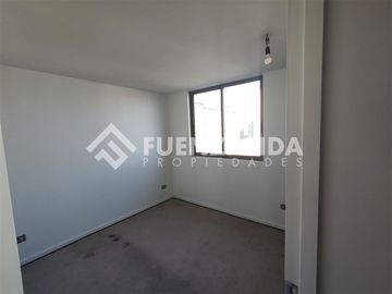 Departamento en Arriendo en Santa Isabel/ Portugal