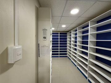 LOCAL COMERCIAL REMODELADO EN PLENO DIEGO PORTALES