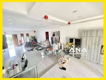 ANA RUMAH MEWAH LUAS 8X22M BANGUNAN BAGUS DAN KOKOH DI JELAMBAR