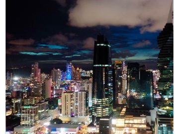 Un estilo único, como tu, en WANDERS & YOO !