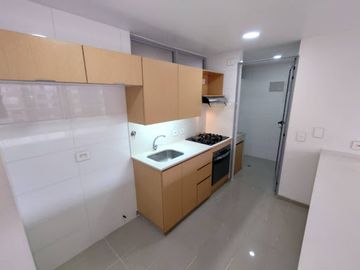 ARRIENDO de APARTAMENTO en ENVIGADO