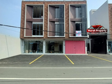 Dijual Ruko 3 Lantai Pinggir Jalan raya Lokasi Strategis Di jakarta Selatan