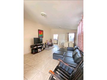 VENDO CASA EN ARRAIJAN BRISAS DEL GOLF