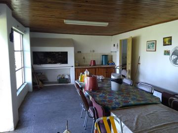 Casa de Campo y 2 Has - Ideal Fin de Semana - Emprendimientos- en Victoria Entre Ríos