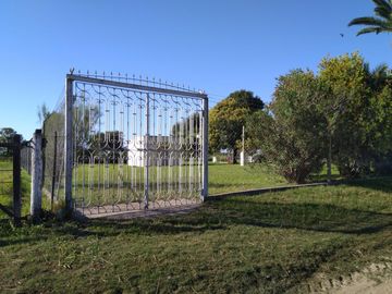 Casa de Campo y 2 Has - Ideal Fin de Semana - Emprendimientos- en Victoria Entre Ríos