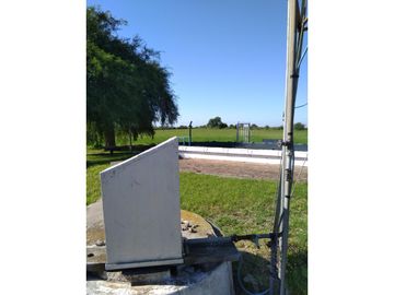 Casa de Campo y 2 Has - Ideal Fin de Semana - Emprendimientos- en Victoria Entre Ríos