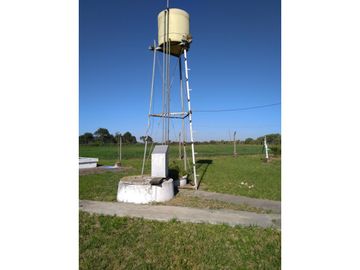 Casa de Campo y 2 Has - Ideal Fin de Semana - Emprendimientos- en Victoria Entre Ríos