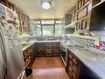 CASA EN VENTA DE UN SOLO PISO CON JARDÍN EN SAN JERÓNIMO