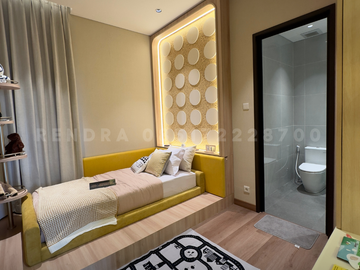 Dijual Rumah 2 Lantai Di Jalan Raya Gading Serpong Dekat TOL