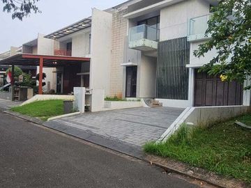 Dijual Rumah Luas 300 SHM Di Cluster Asia Tropis Harapan Indah