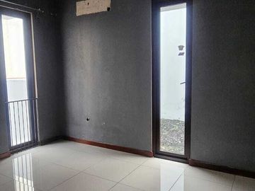 Dijual Rumah Luas 300 SHM Di Cluster Asia Tropis Harapan Indah