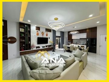 ANA RUMAH SEMI BARU UK 7.45X21M DI KOMP KAVLING POLRI JELAMBAR