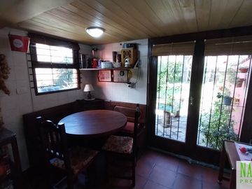 RETASADO. Chalet en Colina de los Padres,en Sierra de los Padres. Gas natural.