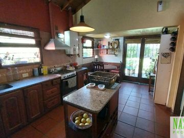 RETASADO. Chalet en Colina de los Padres,en Sierra de los Padres. Gas natural.